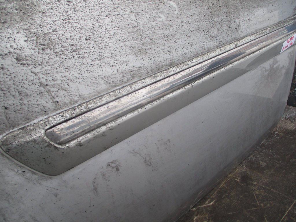 Молдинг задней правой двери, 3000 рублей, Пермь