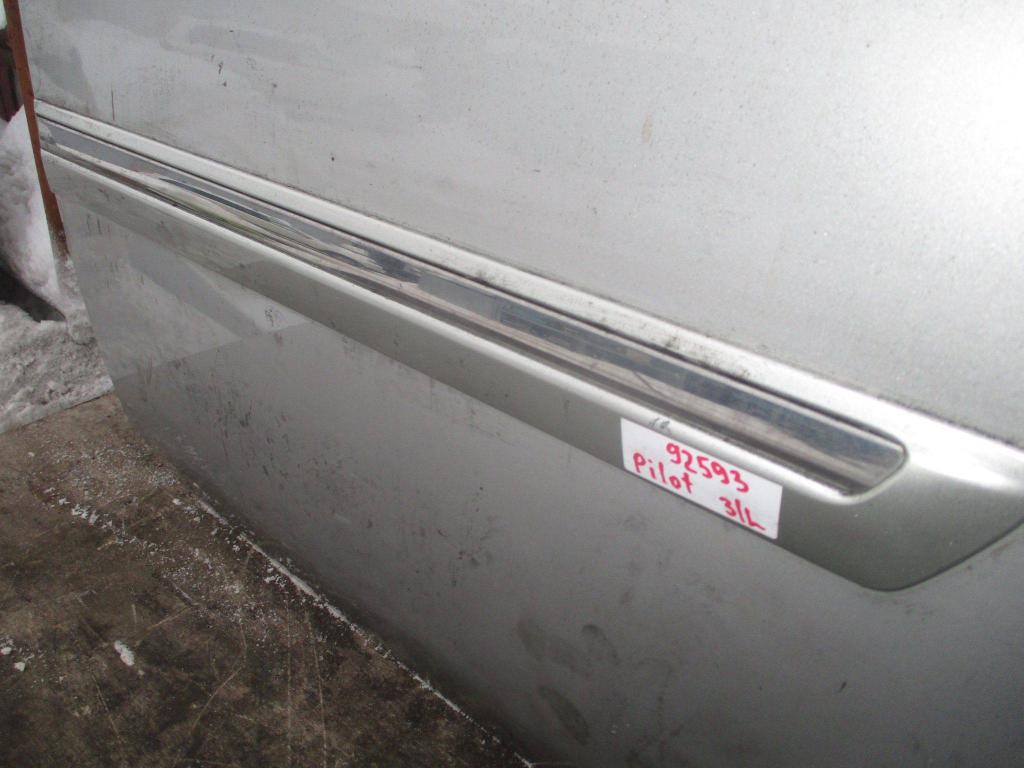 Молдинг задней левой двери, 3000 рублей, Пермь