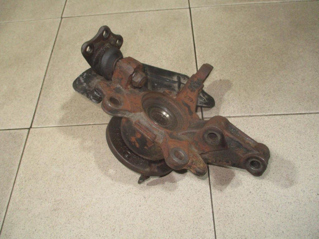 Кулак поворотный передний левый, 3000 рублей, Пермь