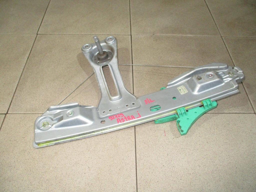 Стеклоподъемник механический задний левый, 500 рублей, Пермь