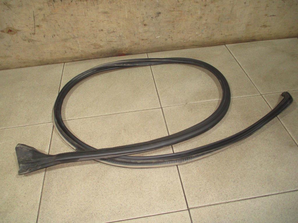 Уплотнитель наружный, 1000 рублей, Пермь