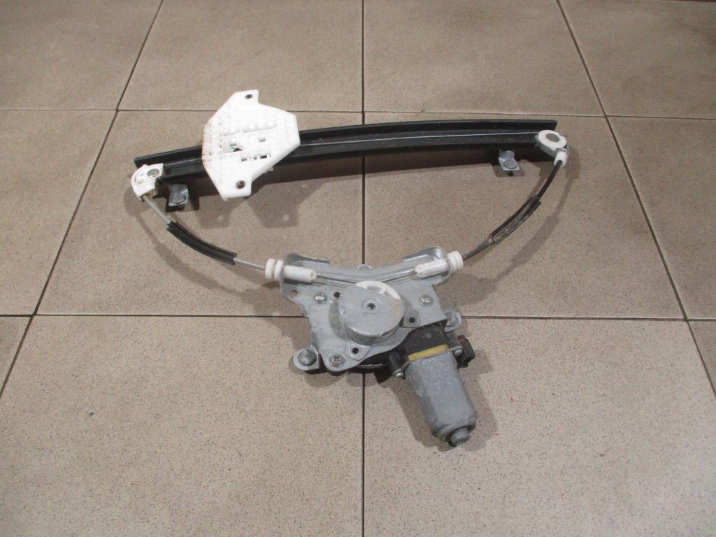 Стеклоподъемник задний правый, 1000 рублей, Пермь