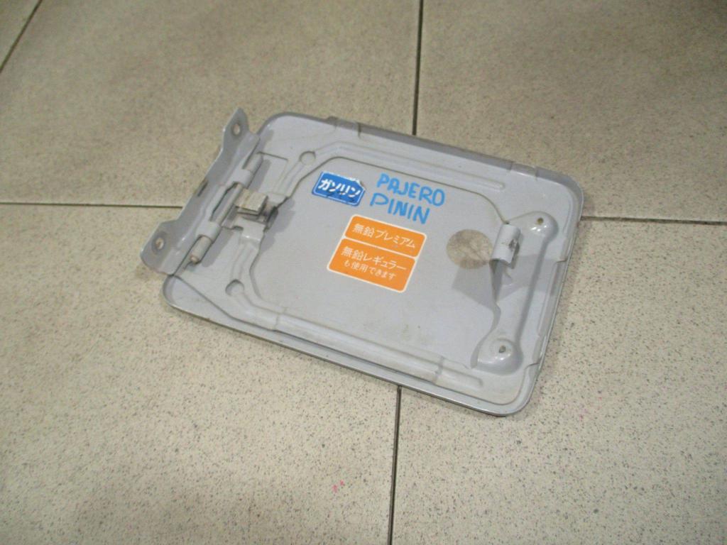 Лючок бензобака, 800 рублей, Пермь