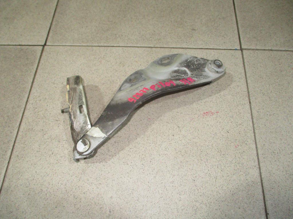 Петля двери багажника, 500 рублей, Пермь