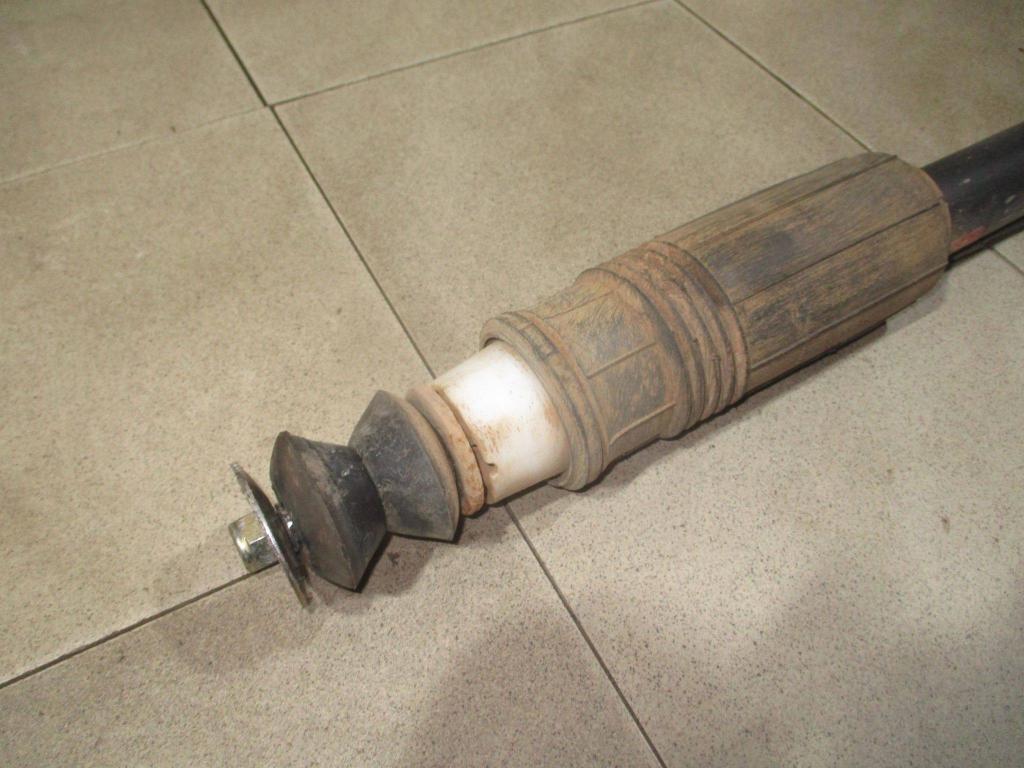 Амортизатор задний, 1000 рублей, Пермь