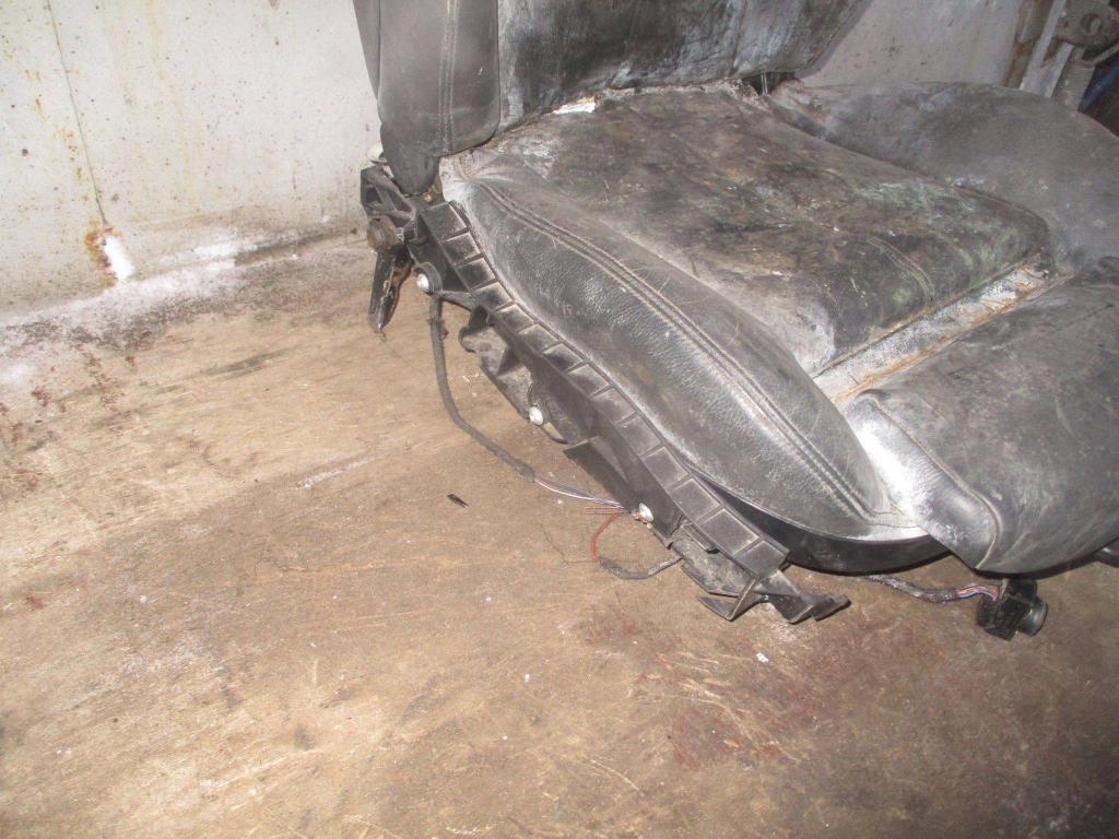 Сиденье переднее правое, 12000 рублей, Пермь