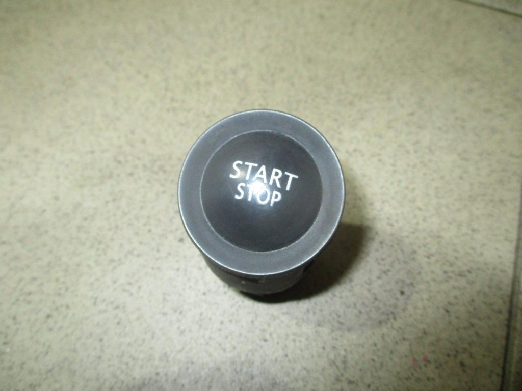 Кнопка запуска двигателя, 500 рублей, Пермь