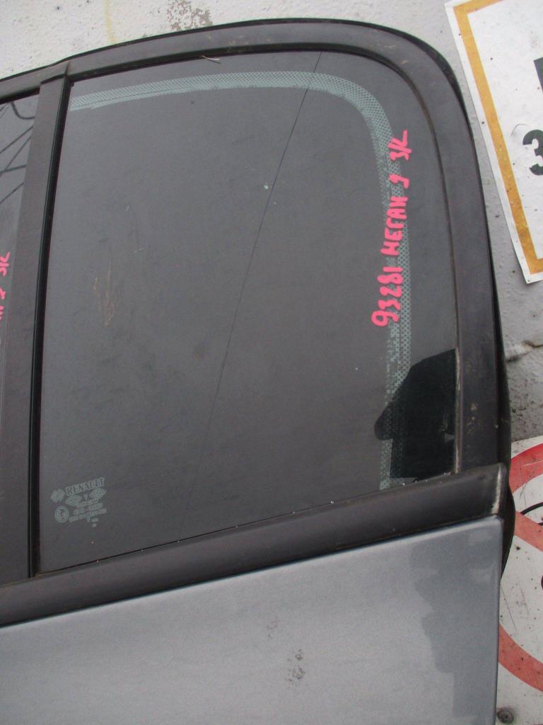 Стекло двери задней левой форточка, 500 рублей, Пермь