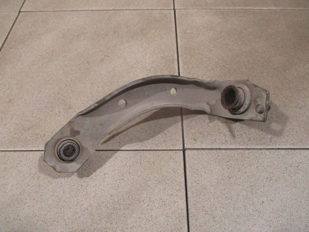 Кронштейн подрамника, 500 рублей, Пермь