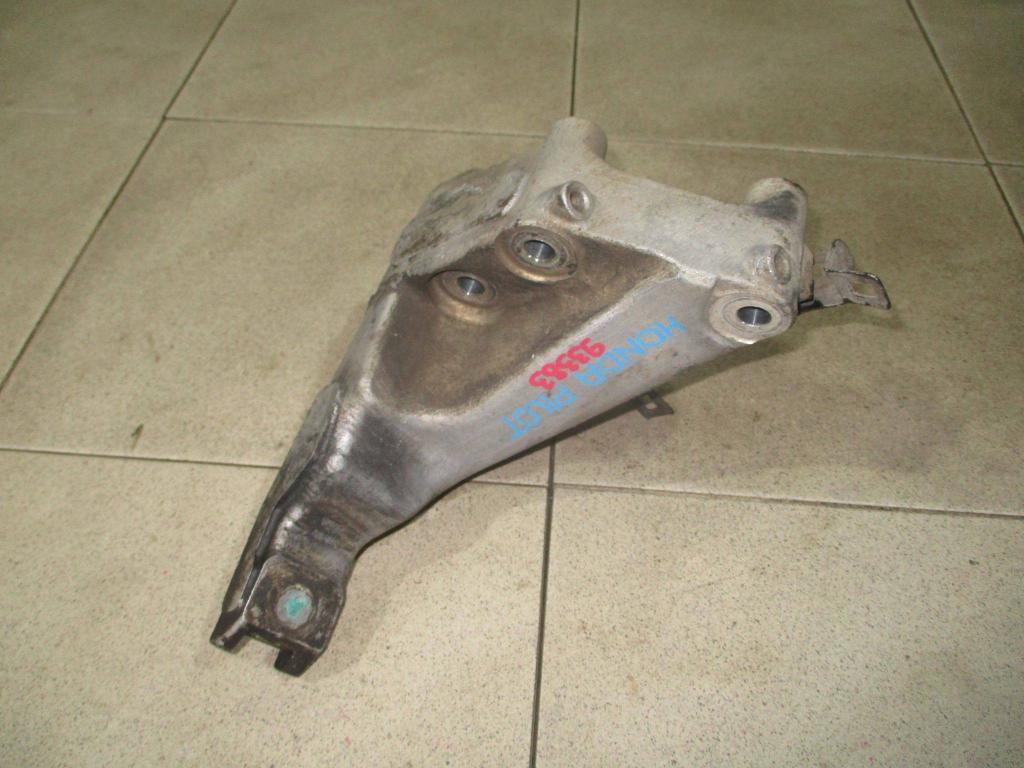 Кронштейн опоры двигателя, 500 рублей, Пермь