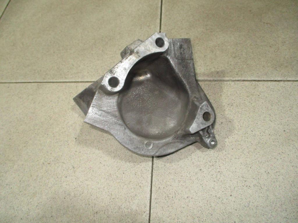 Кронштейн КПП, 2000 рублей, Пермь