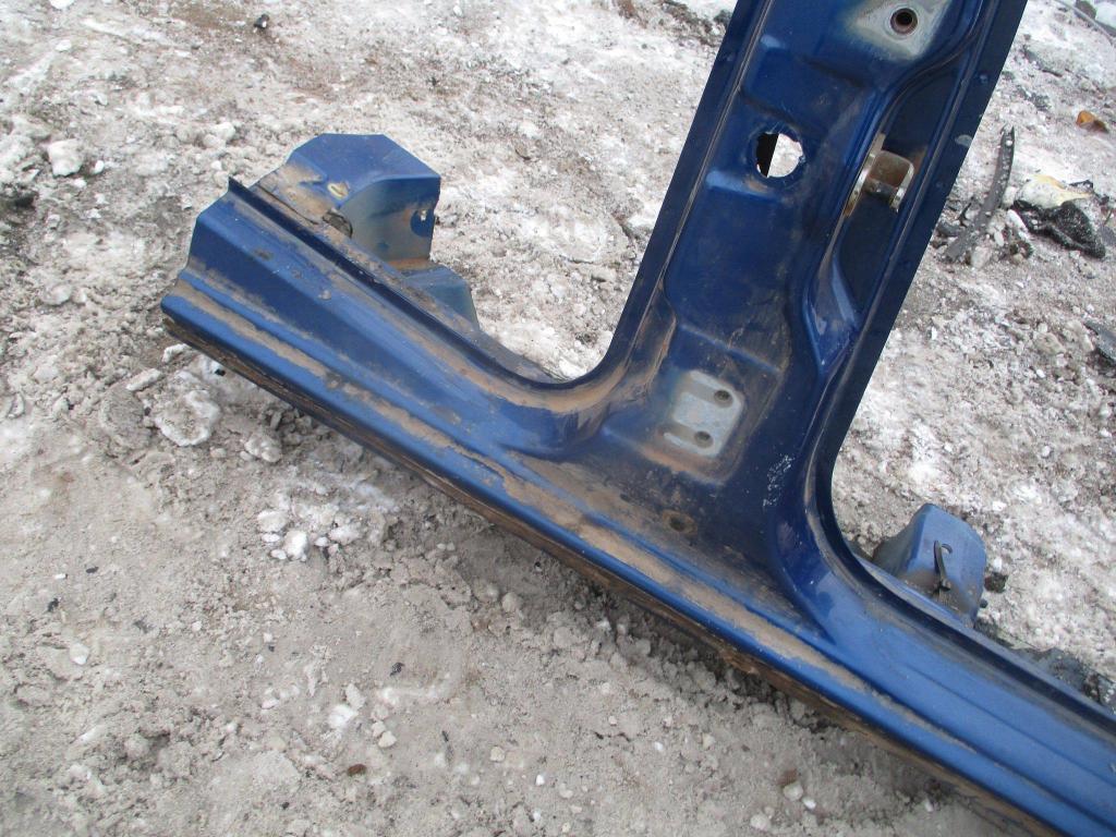 Порог со стойкой правый, 4000 рублей, Пермь