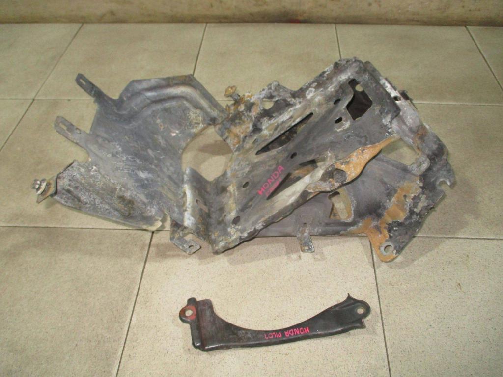 Крепление АКБ, 700 рублей, Пермь