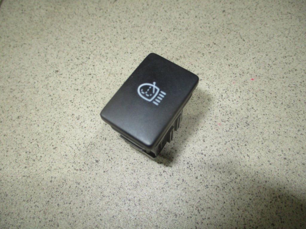 Кнопка омывателя фар, 500 рублей, Пермь