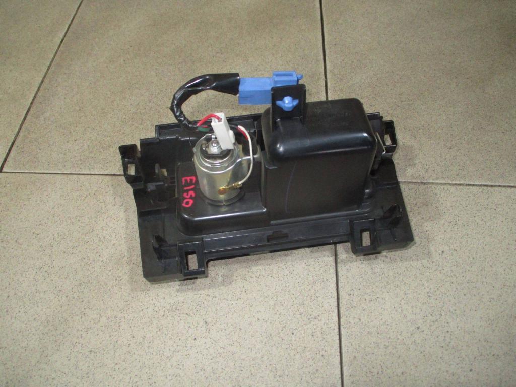 Пепельница передняя, 1000 рублей, Пермь