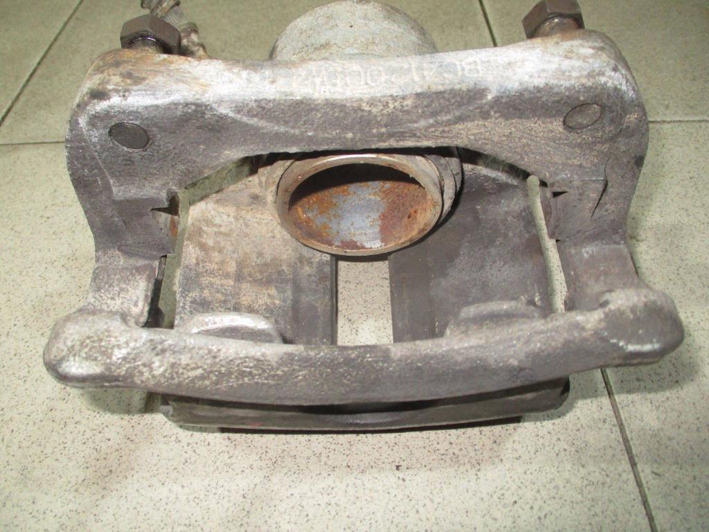 Суппорт передний правый, 2000 рублей, Пермь