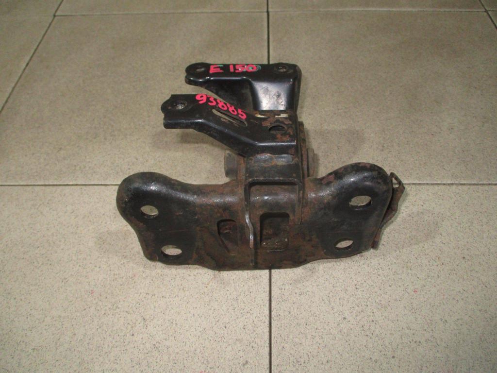 Опора КПП левая, 1600 рублей, Пермь