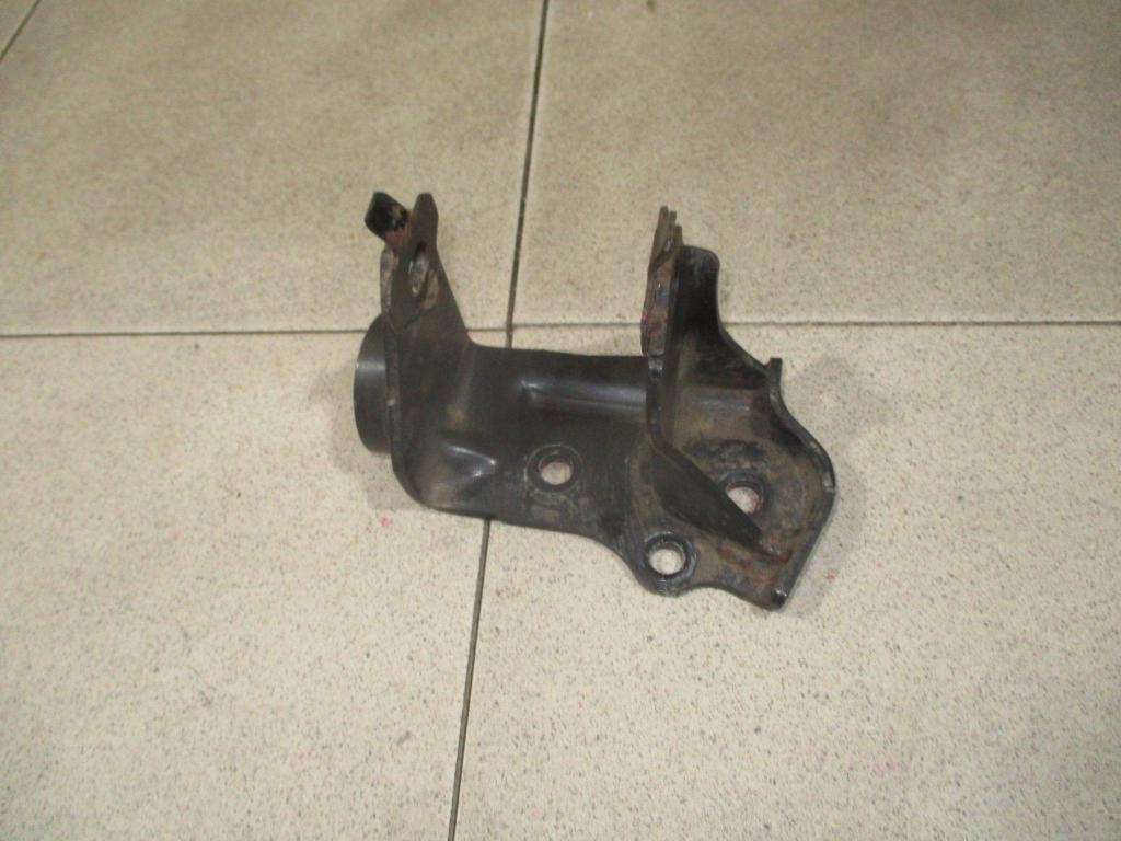 Кронштейн КПП левый, 500 рублей, Пермь