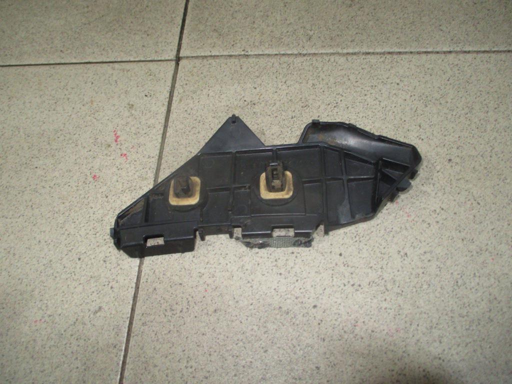 Кронштейн заднего бампера левый, 500 рублей, Пермь