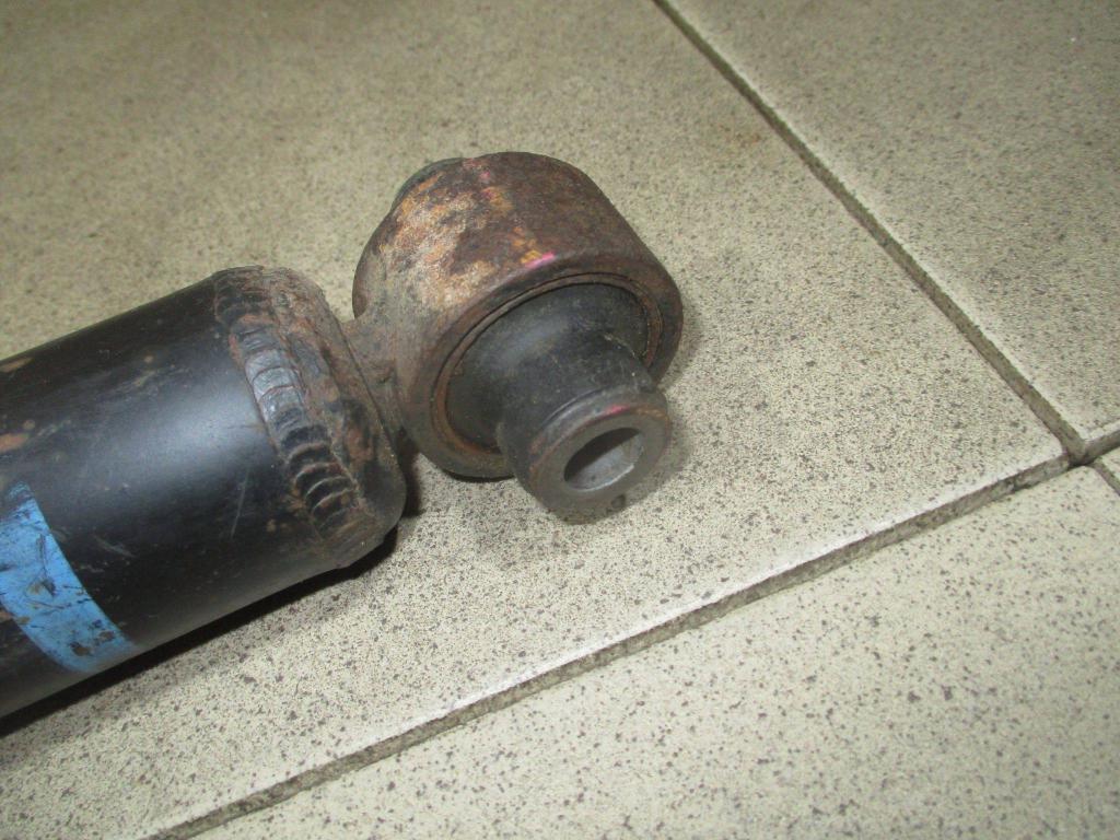 Амортизатор задний, 1000 рублей, Пермь