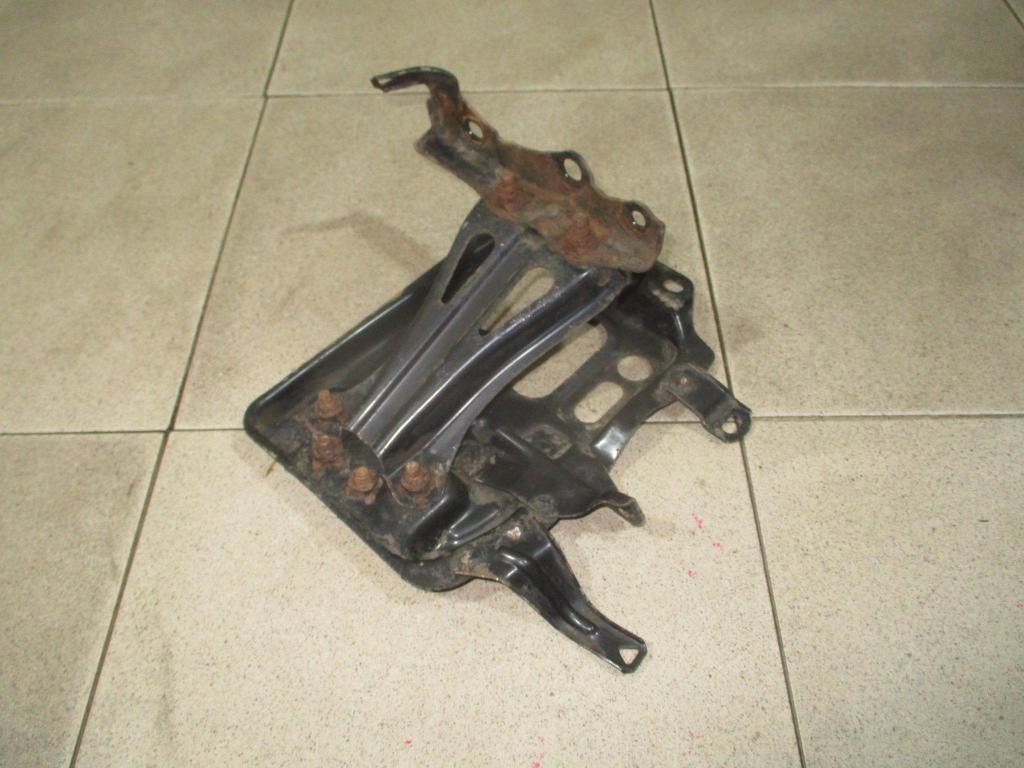 Крепление АКБ, 1000 рублей, Пермь