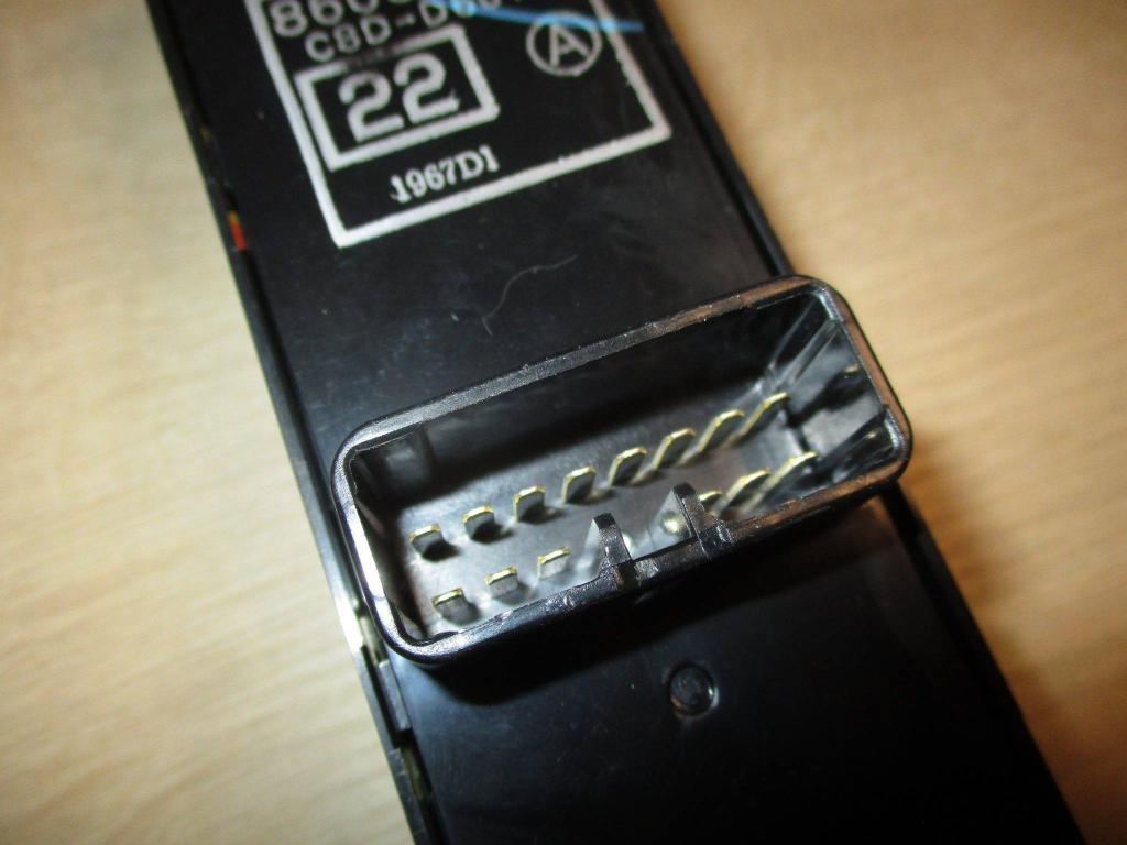 Блок управления стеклоподъемниками, 2000 рублей, Пермь