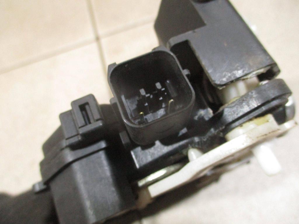 Замок двери задней левой, 500 рублей, Пермь