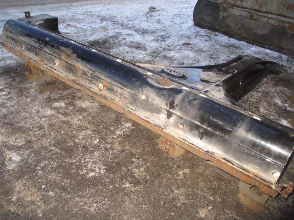 Порог со стойкой левый, 6000 рублей, Пермь