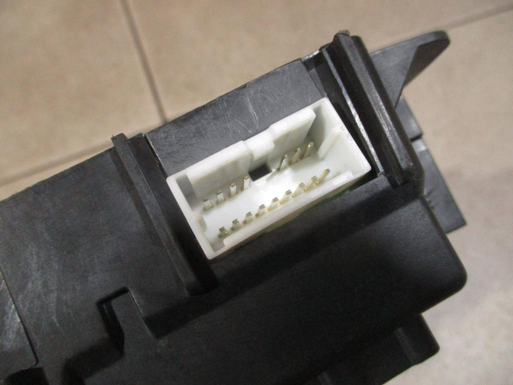 Блок предохранителей, 2000 рублей, Пермь