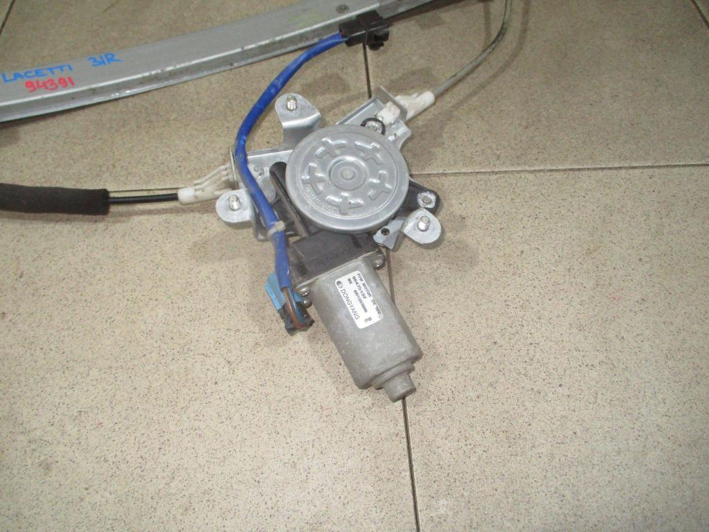 Стеклоподъемник задний правый, 900 рублей, Пермь