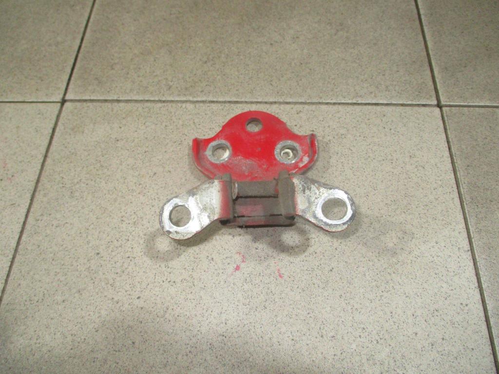 Петля двери передней, 500 рублей, Пермь