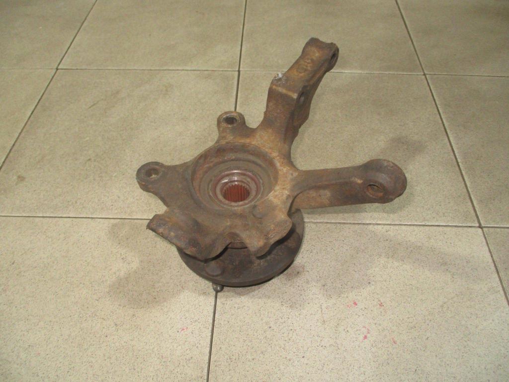 Кулак поворотный передний правый, 2000 рублей, Пермь