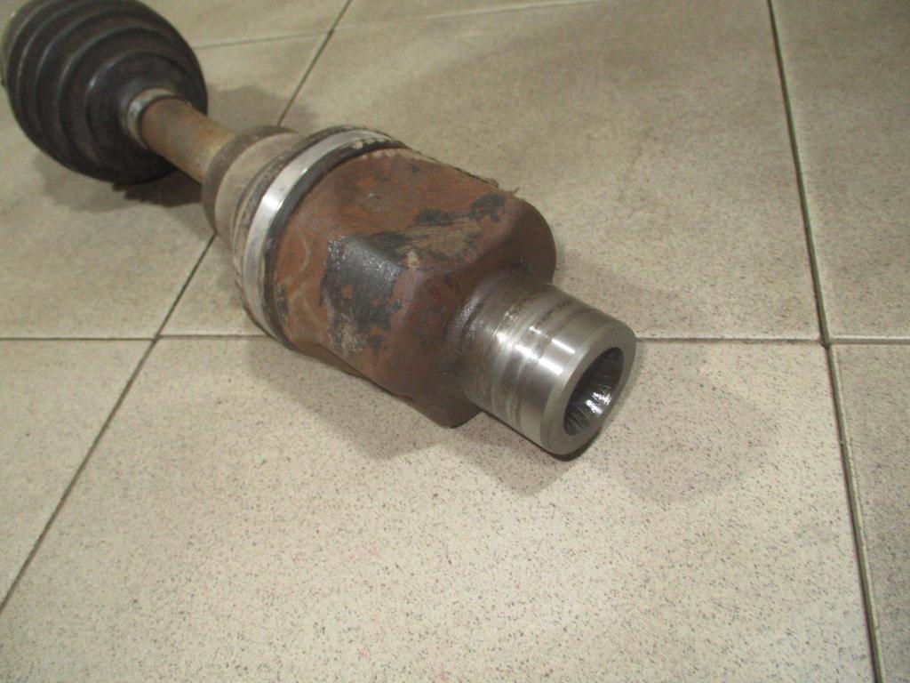 Полуось передняя, 6000 рублей, Пермь