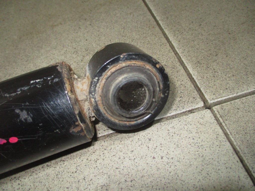 Амортизатор задний, 1000 рублей, Пермь