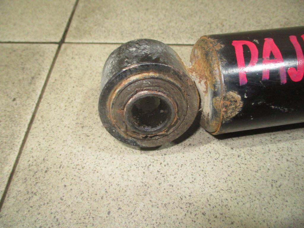 Амортизатор задний, 1000 рублей, Пермь