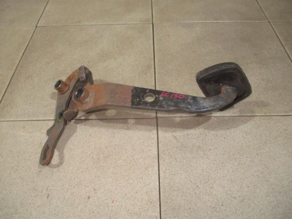 Педаль тормоза, 1000 рублей, Пермь