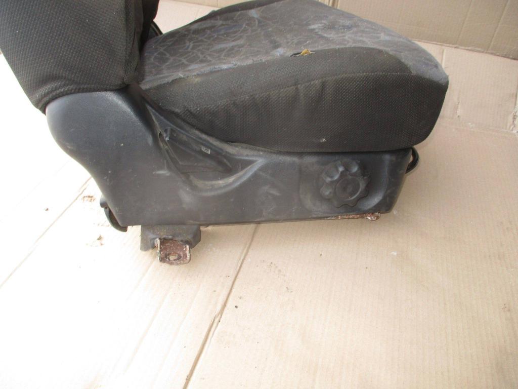 Сиденье переднее правое, 3000 рублей, Пермь