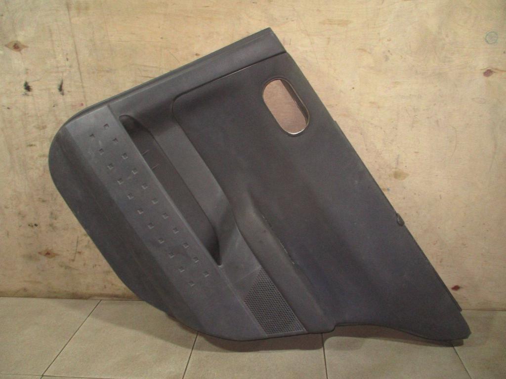 Обшивка двери задней правой, 1000 рублей, Пермь