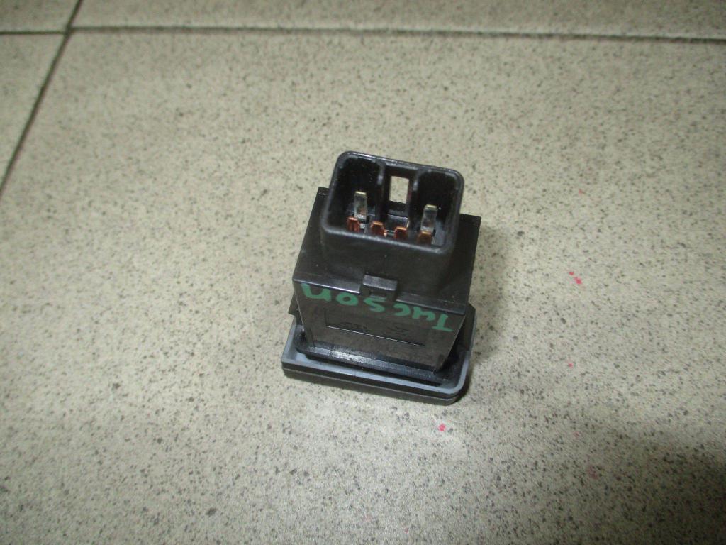 Кнопка обогрева сидений, 500 рублей, Пермь