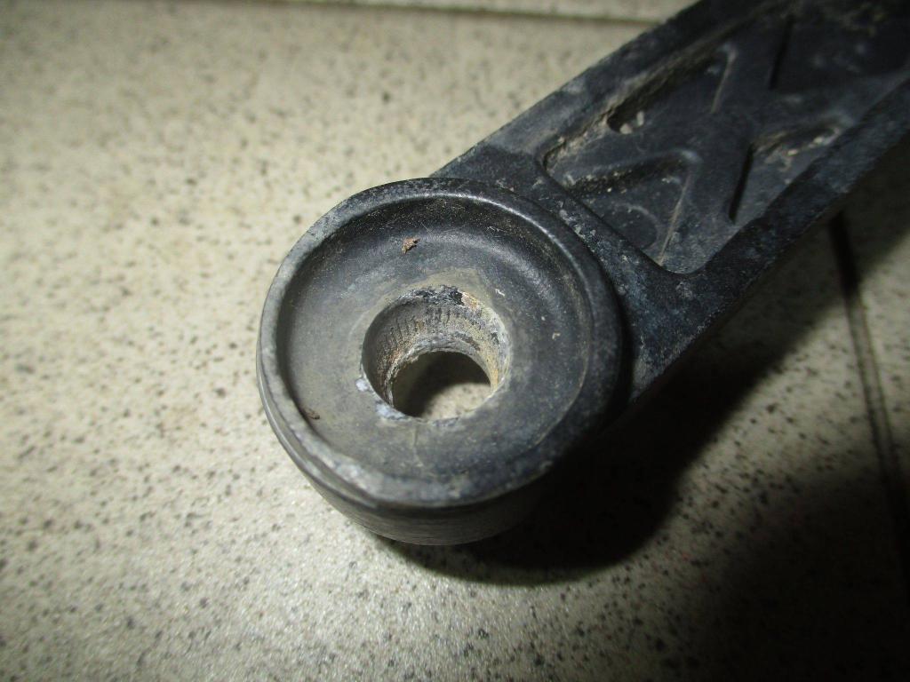 Поводок стеклоочистителя передний правый, 500 рублей, Пермь