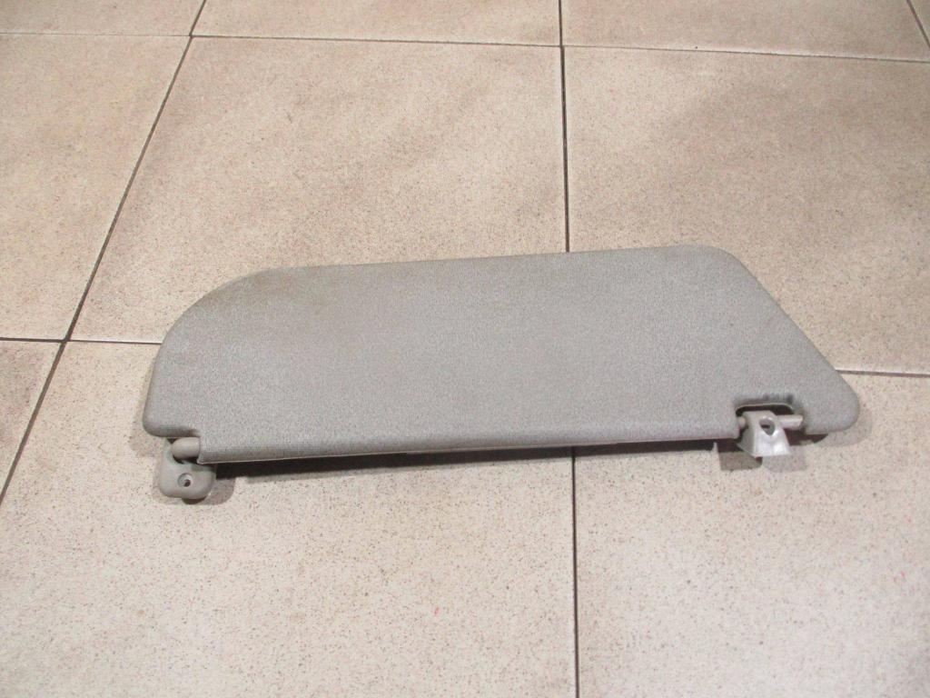 Козырек солнцезащитный левый, 500 рублей, Пермь