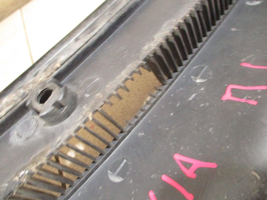 Решетка стеклоочистителя, 500 рублей, Пермь