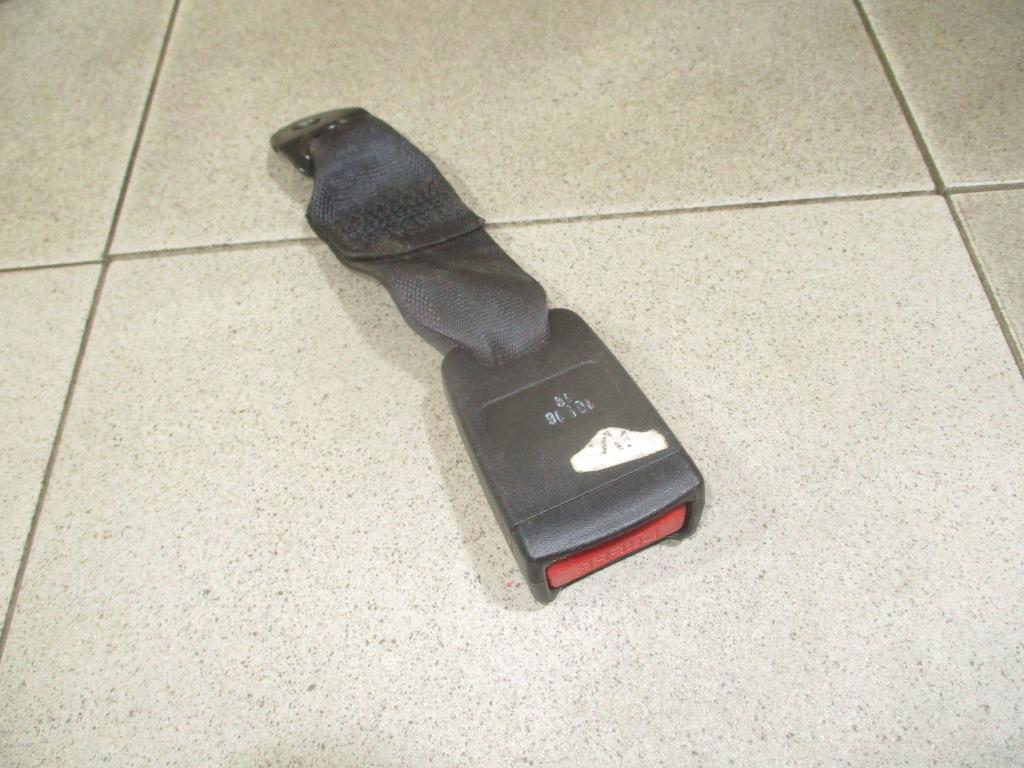 Ответная часть ремня безопасности, 500 рублей, Пермь