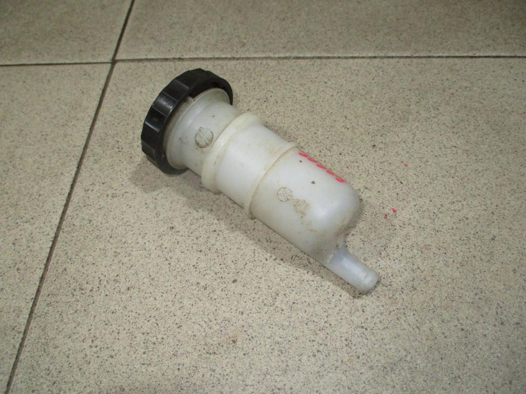 Бачок главного цилиндра сцепления, 500 рублей, Пермь