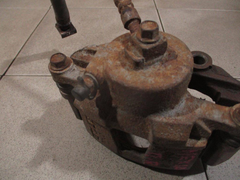 Суппорт передний правый, 1000 рублей, Пермь