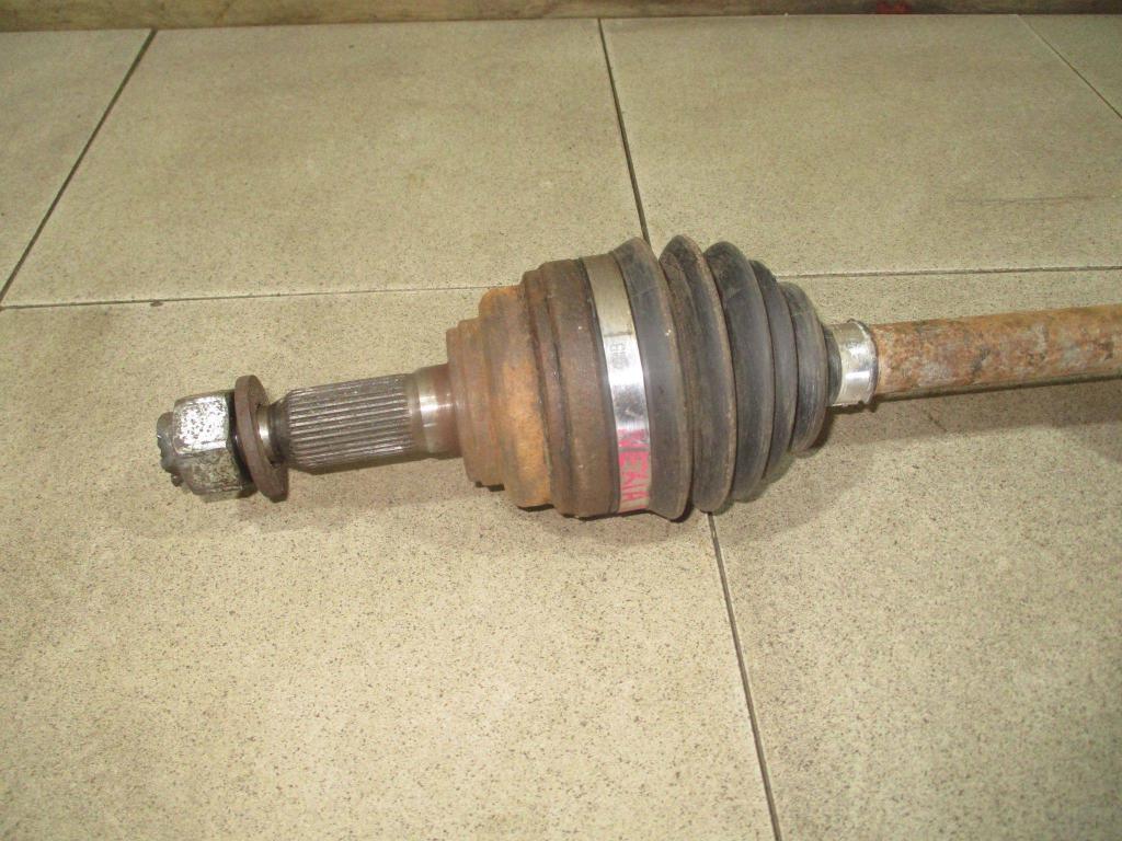 Полуось передняя правая, 2000 рублей, Пермь