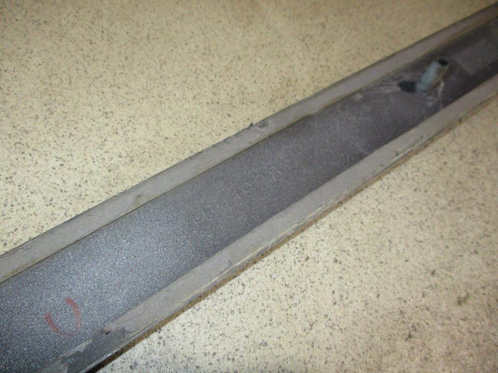 Молдинг задней правой двери, 600 рублей, Пермь