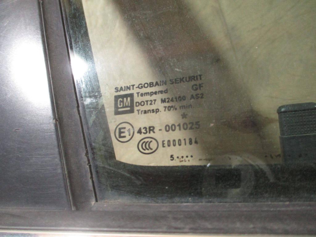 Стекло двери передней правой, 1000 рублей, Пермь