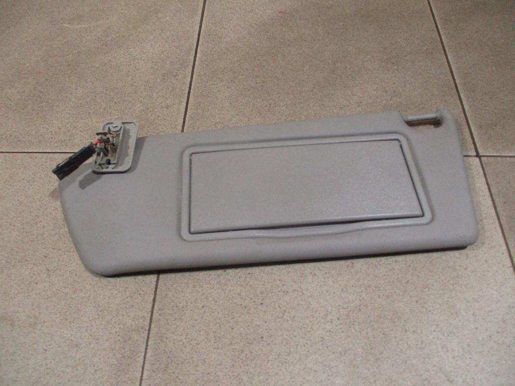 Козырек солнцезащитный левый, 2000 рублей, Пермь