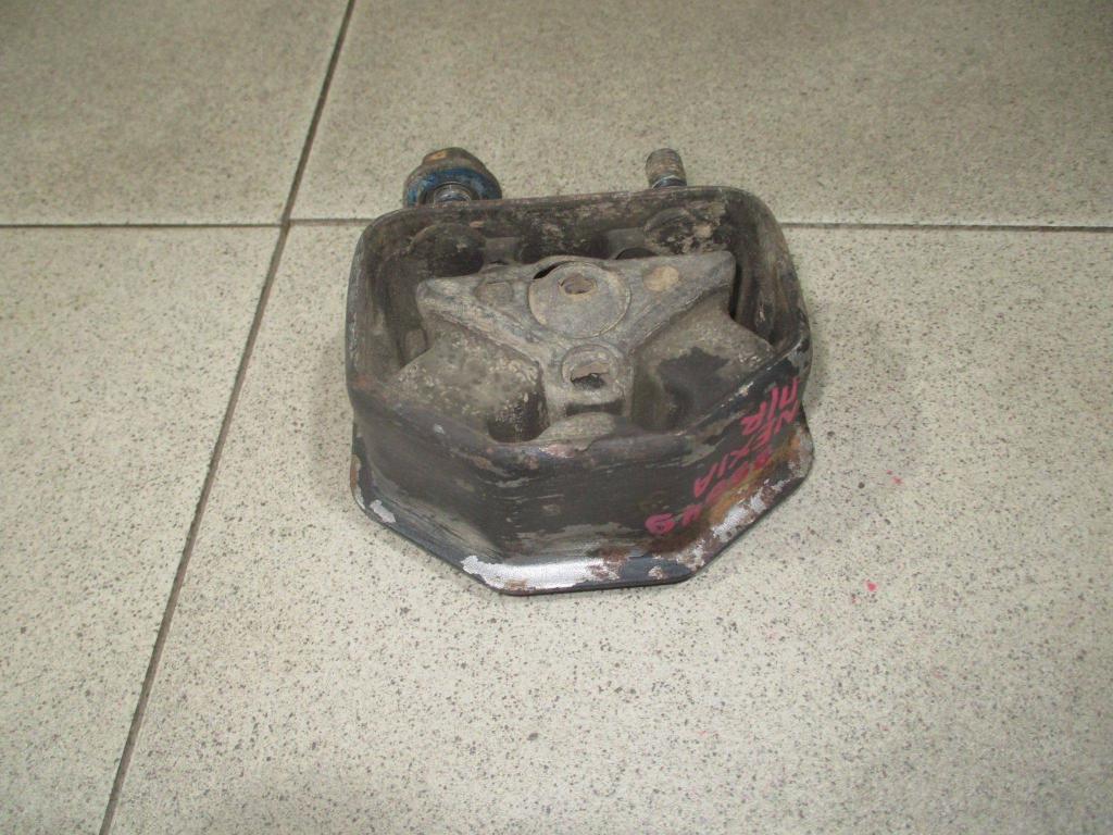 Опора двигателя правая, 600 рублей, Пермь